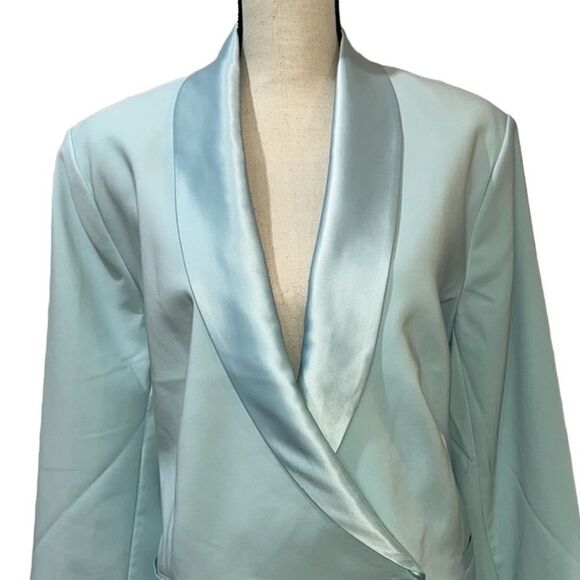 FTF Gabrielle Union Satin-Trim Single-Breasted Blazer - Picture 5 of 13